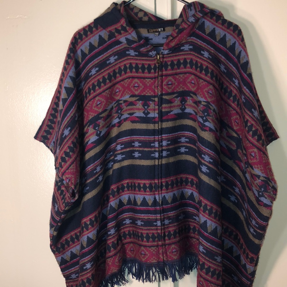 Aztec Pattern Poncho - image 1